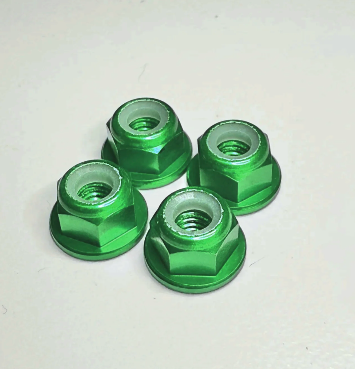 Scale Reflex 4MM GREEN WHEEL NUTS LUG NUT NYLON INSERT (NYLOCK)