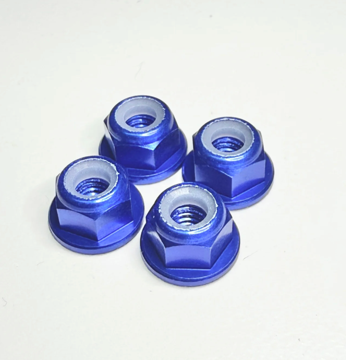 Scale Reflex 4MM BLUE WHEEL NUTS LUG NUT NYLON INSERT (NYLOCK)